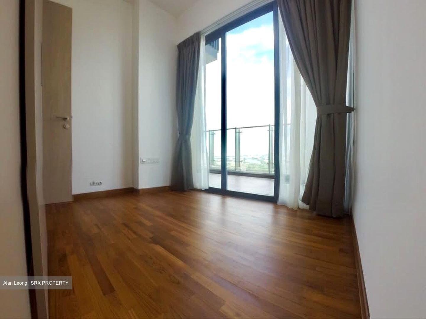J Gateway (D22), Condominium #582924091